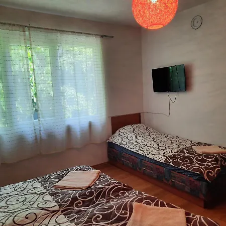 Appartement Bajam *